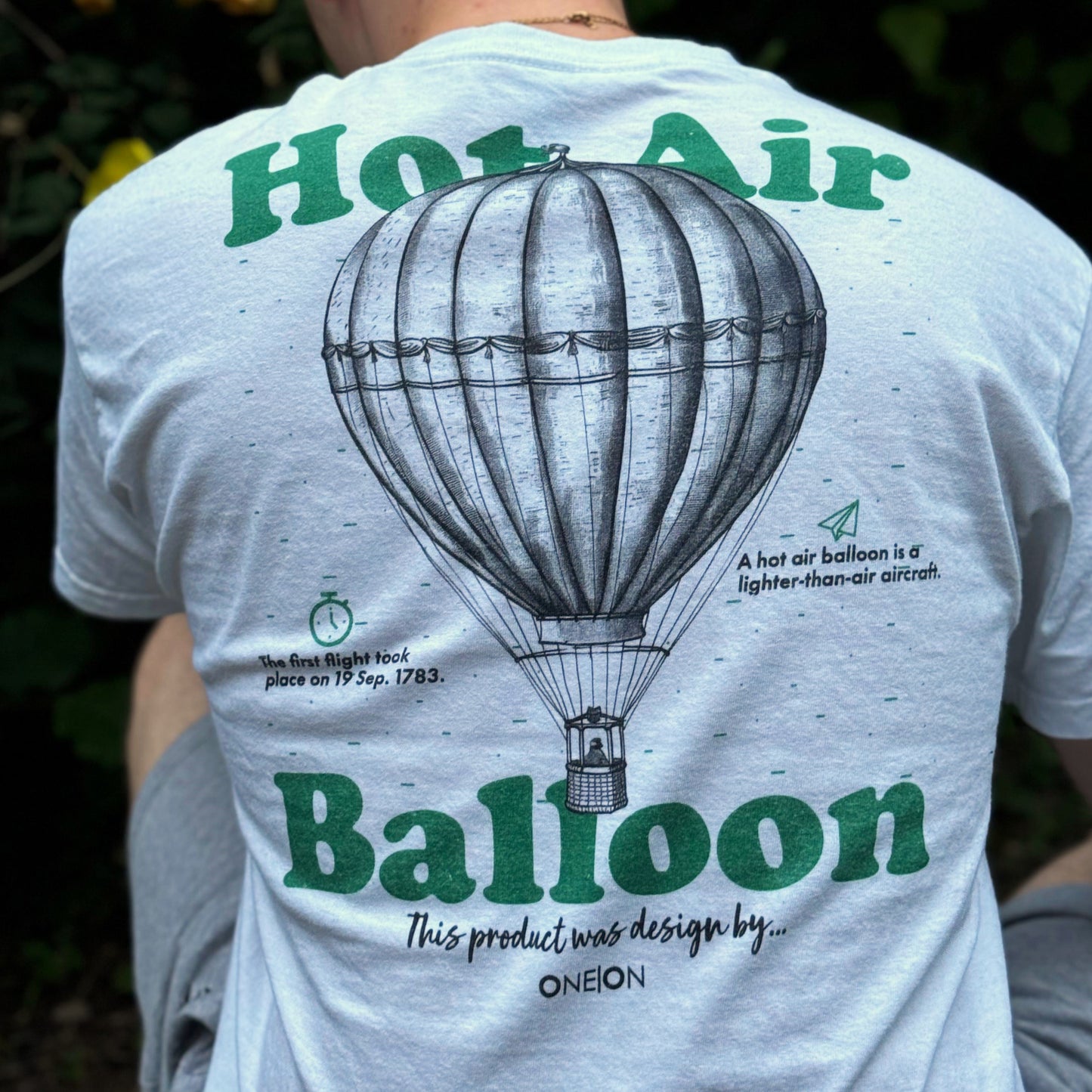 Hot Air Balloon (Unisex T-Shirt)